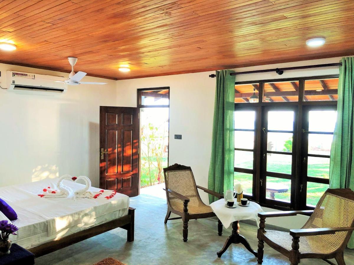 Sunflower Beach Resort เบอร์อูวาลา ภายนอก รูปภาพ