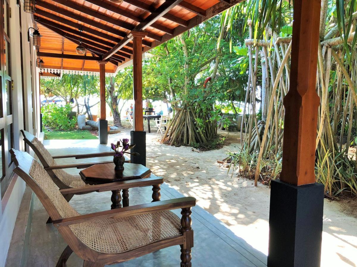 Sunflower Beach Resort เบอร์อูวาลา ภายนอก รูปภาพ